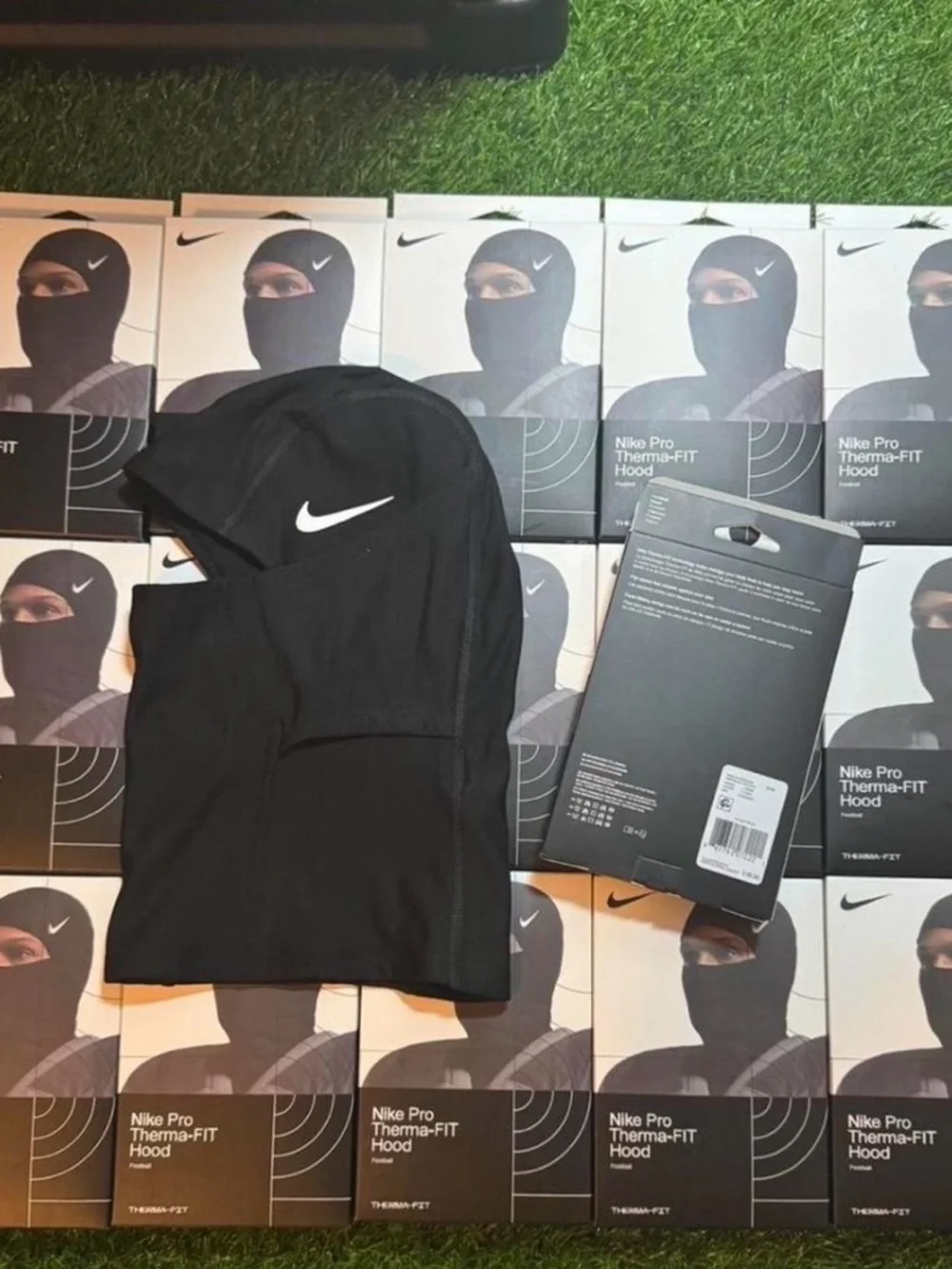 Black nike ski mask